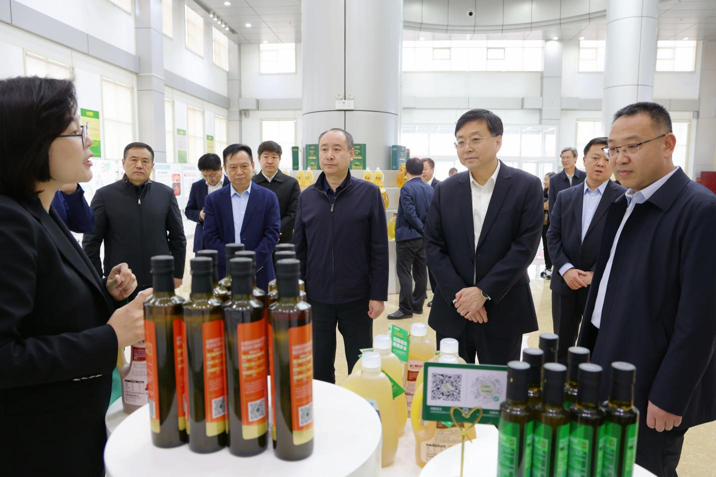 濱州市國資委、濱州市財金集團來山東三星集團調研