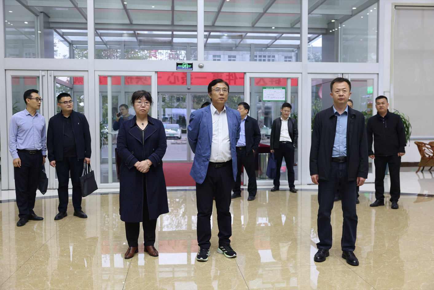 省市場監(jiān)管局促進(jìn)處、濟(jì)南商標(biāo)協(xié)查中心一行來山東三星集團(tuán)調(diào)研